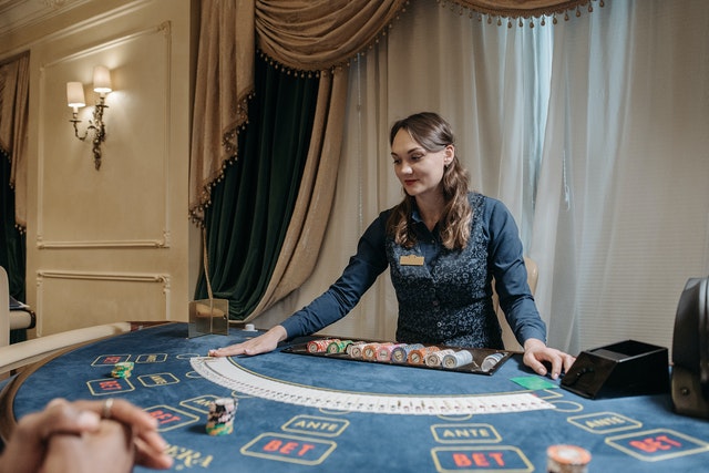 Does Seat Position Matter in Blackjack